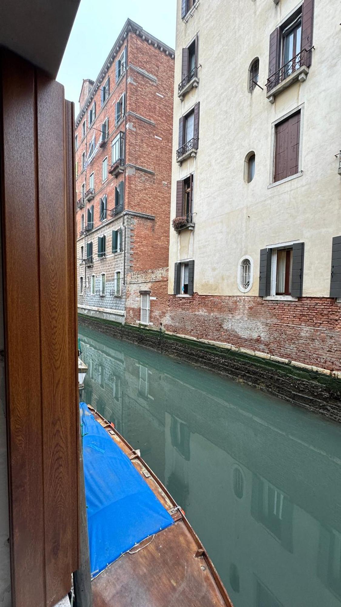 Ca Lucia Canal View Венеція Екстер'єр фото